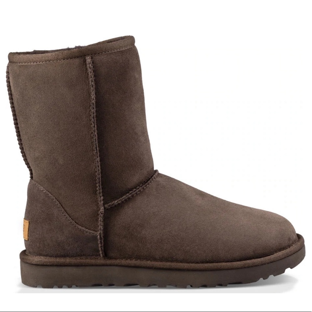 UGG Classic Short II chocolate brown